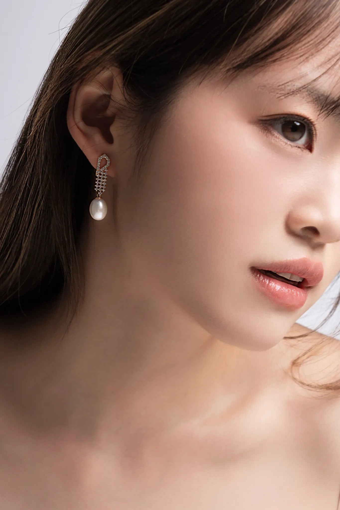 Letitia Gold-Plated Pearl Earrings