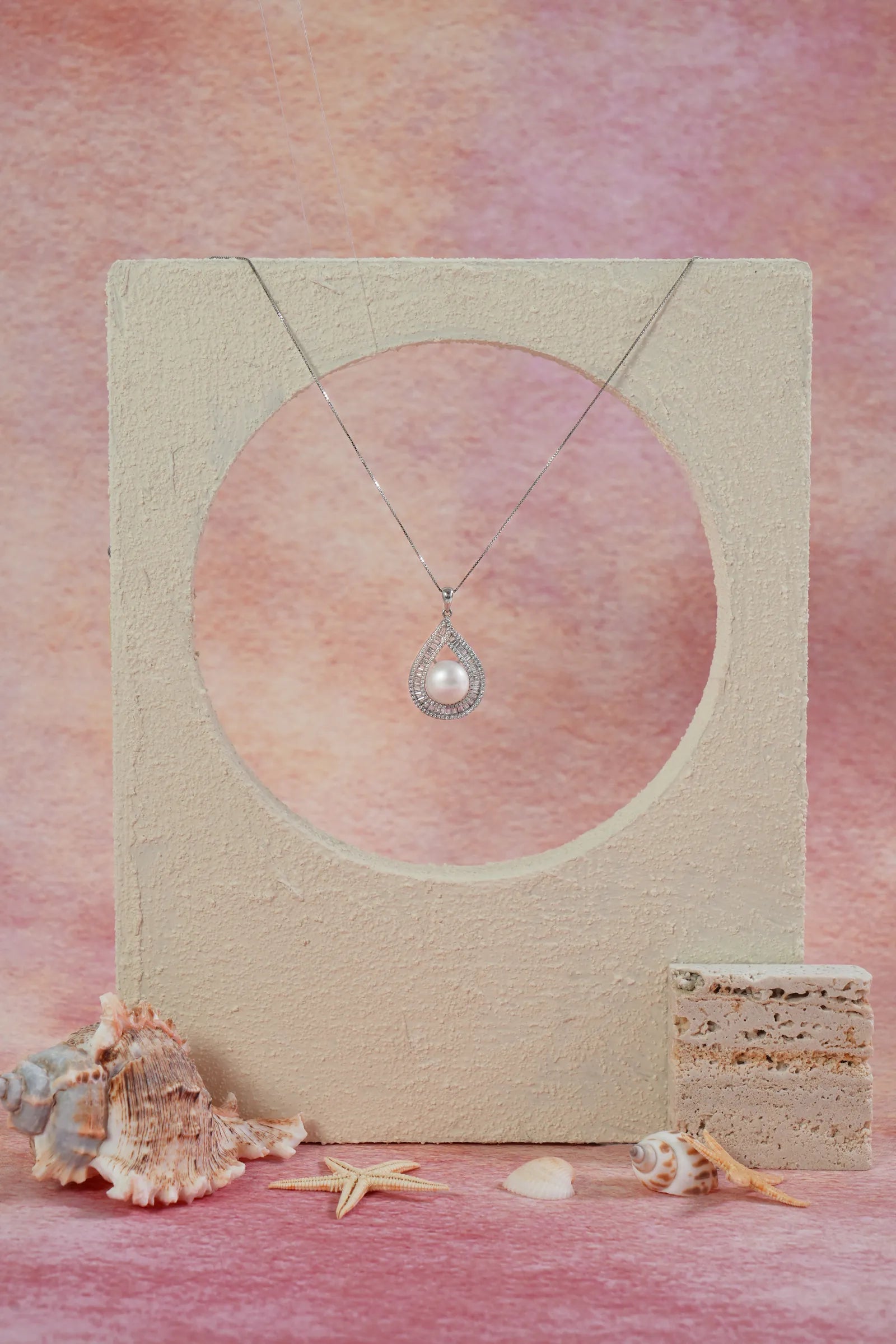 Pearldrop Statement Pendant Necklace