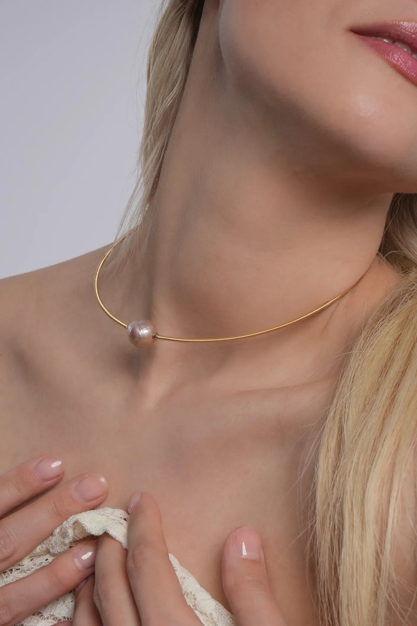 Soleil Golden Pearl Choker